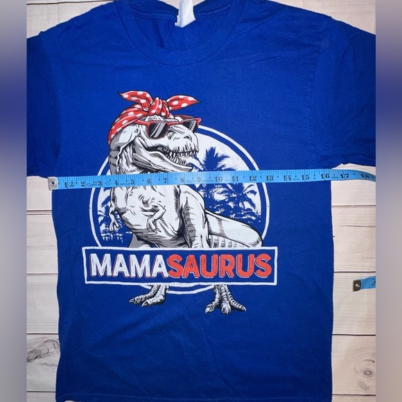Blue Mamasaurus Graphic T-Shirt Size Small
Summer Casual Everyday Short Sleeve - Picture 3 of 5